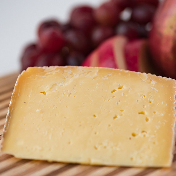 Everett's Tome - Raw Milk Cheese