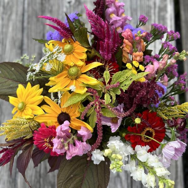 Bouquet Share- Pre-Made Premium Blooms
